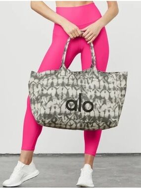 NWT Alo Yoga Shopper Tote Bag Tie Dye Oversized Heavy Duty Canvas Grey/Black